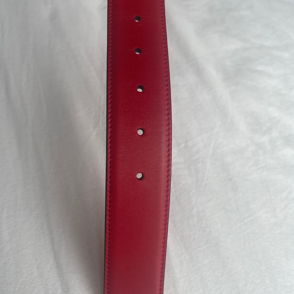 Red Gucci Belt - Picture 4 of 4